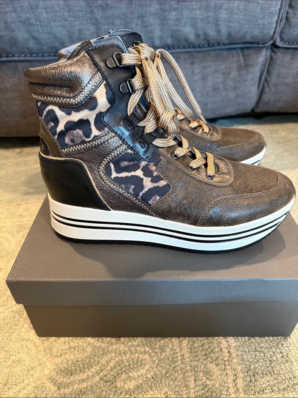 Nero Giardini sz 39 sneakers never worn